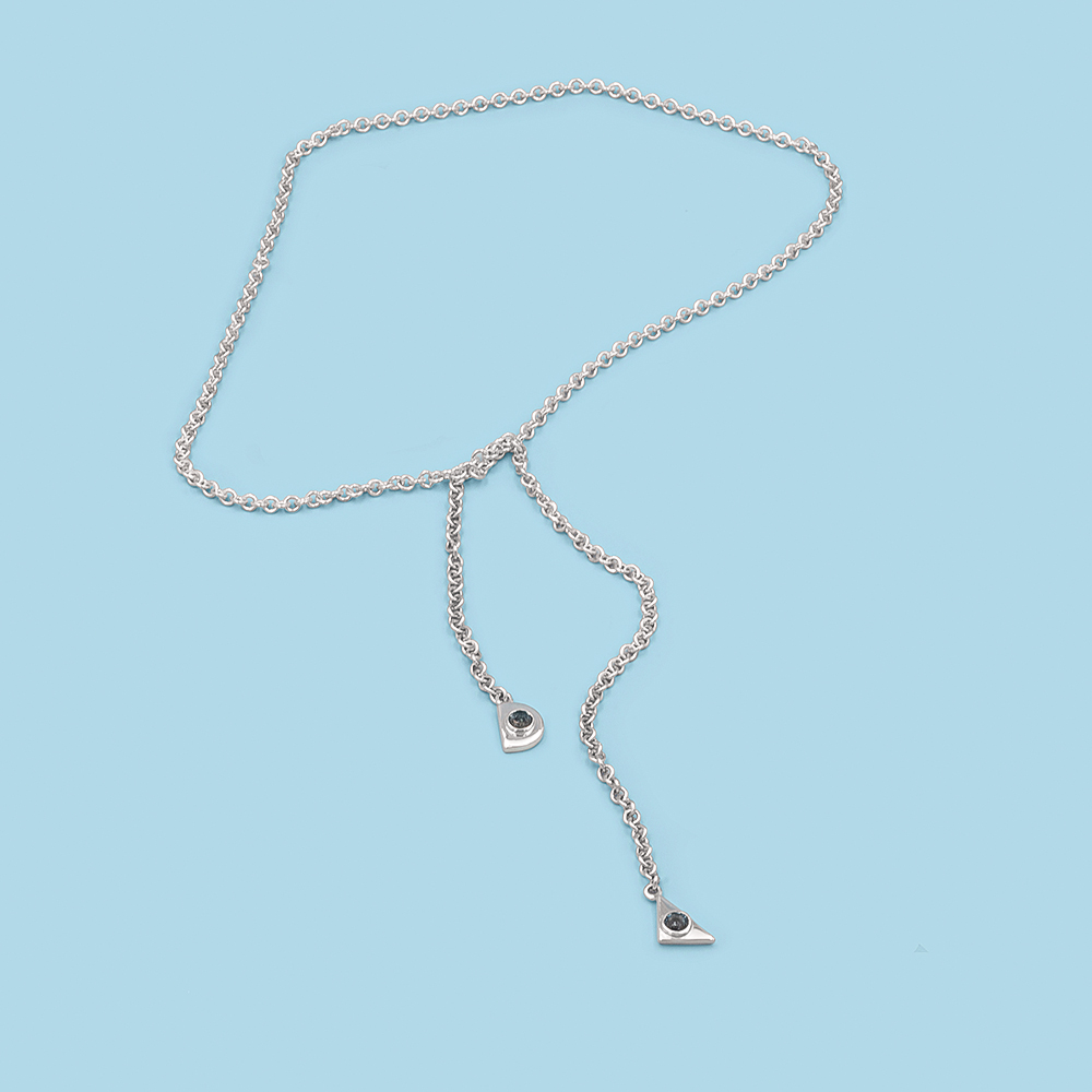 silver-necklaces-a-lot-more-that-two-circone-rox950