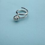 Spiral pearl ring