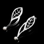 Habanos Leaf Pearl Earrings — 950 Silver | Puro Acento Collection